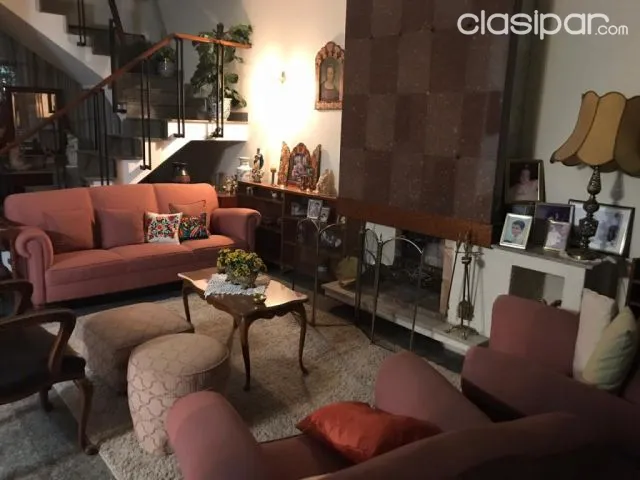 Bo Las Mercedes: Confortable residencia, 4 dormitorios (1 en pb), jardín, piscina, foto 4