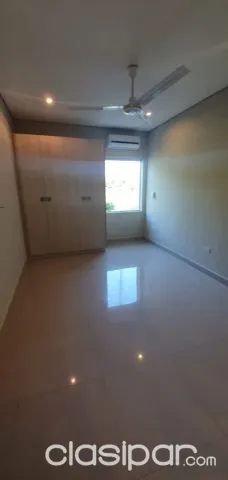 Bº mburucuyá: Elegante, full amoblado y equipado, 3 suites, 1.600 usd, foto 5