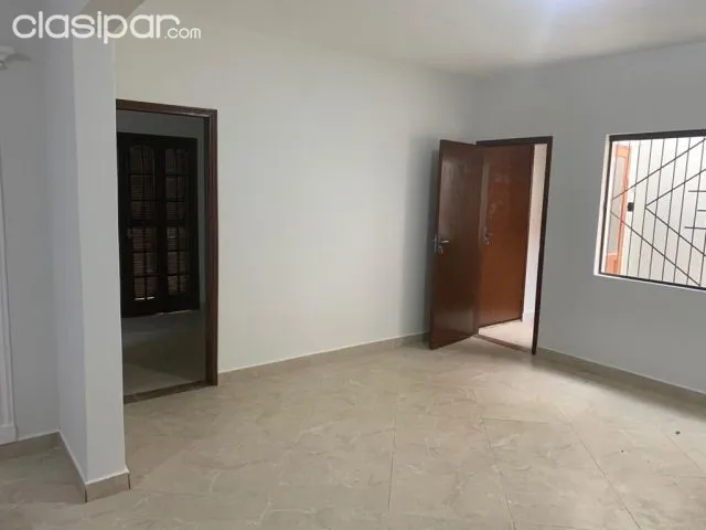 Bº vista alegre: 435m2, elegante residencia en venta, 850.000.000 gs, foto 3