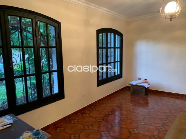 Barrio Jara (león condou, centenario): Amplia residencia ideal p/ oficinas, 6.600.000 gs, foto 4