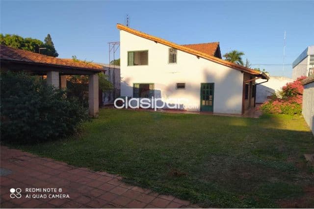 Casa en laurelty San Lorenzo 670,000,000 ₲