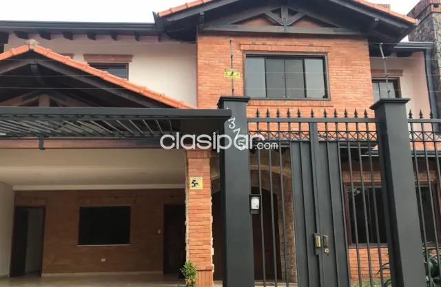 Carmelitas – molas lópez: Maravillosa residencia, 4 dormitorios, jardín, piscina, foto 2
