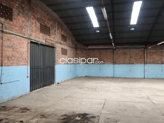 Z/ terminal omnibus - Lambaré: 1.550m2 depositos p/ empresas, industrias etc — foto 4