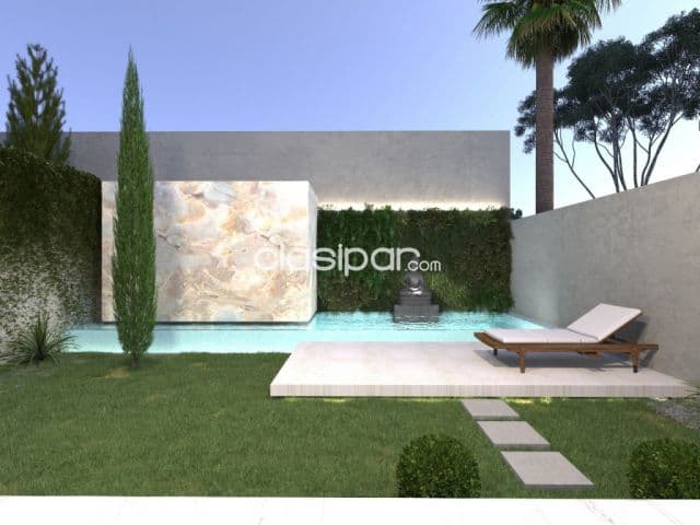 Mburucuyá: Elegante residencia minimalista, 3 suites, jardín, piscina, 2.500 usd