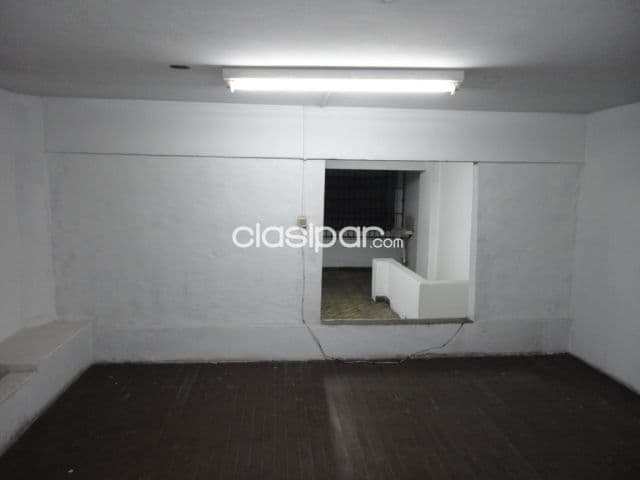Salón comercial cerro corá n° 632 entre paraguari y antequera