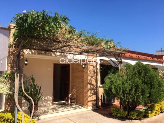Casa en Luque Condominio Balcones, foto 1