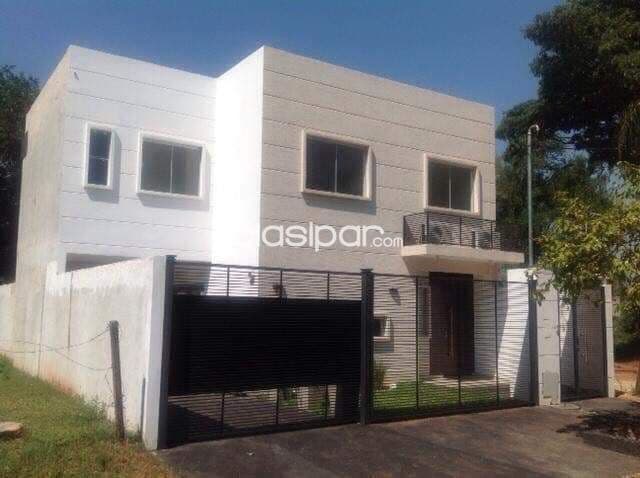 Duplex con Piscina