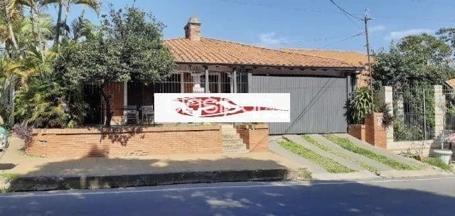 Casa en Luque zona conmebol cod 3187