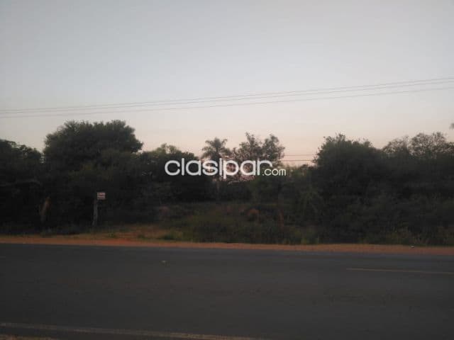 Limpio s/ruta: 3.400m2 inmejorables p/ desarrollos inmobiliarios, 550.000.000 gs