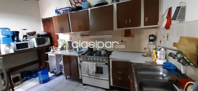 Casa en esquina zona Los Jardines Luque — foto 5