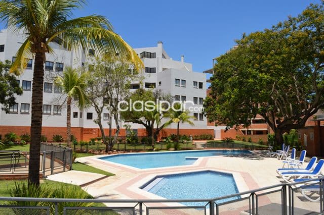 Dúplex de 3 dormitorios en Condominio Moravia