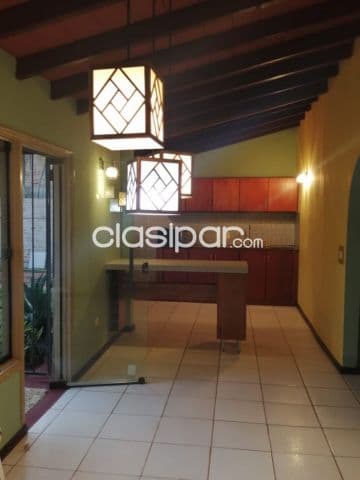 Se alquila duplex en Villa Adela Luque