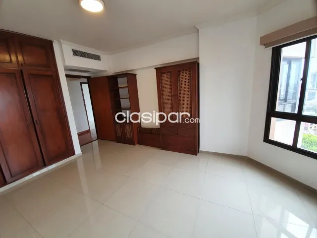 Dpto. Amplio En Venta En Ciudad Nueva — foto 3