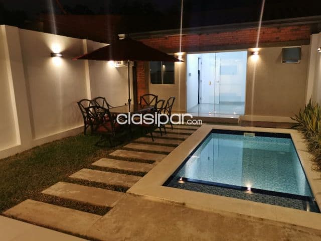Fdo de la mora (z/n): Ofertazo! Elegante dúplex, c/ piscina, 156.000 usd