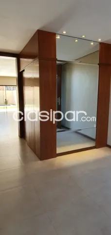 Mburucuya: Elegante residencia a estrenar, 4 suites, jardín c/ piscina – 2.500 usd, foto 5