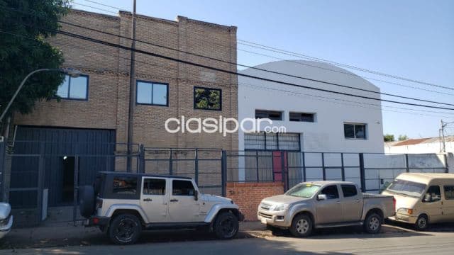 Z/ terminal – rca. Argentina: 770m2, deposito ideal p/ empresas + oficinas – 15.000.000 gs