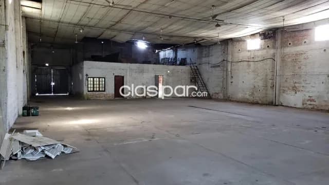 Deposito con local comercial sobre Rca Argentina — foto 3