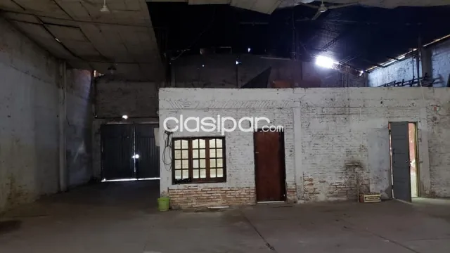 Deposito con local comercial sobre Rca Argentina — foto 4