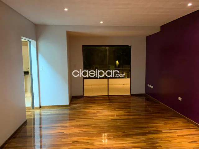 Prox. Wtc, la galería, ycua sati: Elegante residencia en venta, 4 suite, amplio jardín, foto 5