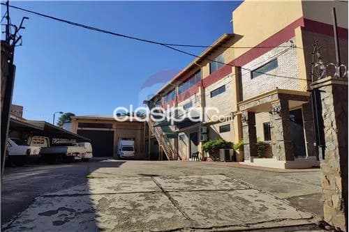 Prox. Felix bogado – republicano: 1.500m2, ideales p/ oficinas, showroon, callcenter — foto 4