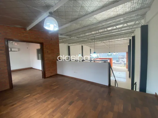 Prox. Avda. Eusebio ayala: Elegante showrrom climatizado + oficinas, 370m2, 13.000.000 gs — foto 4