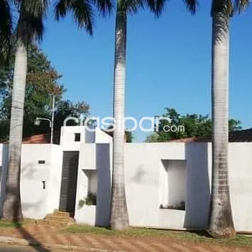 Bº Herrera: Elegante residencia en venta, 3 suites, jardín, piscina – 350.000 usd, foto 3