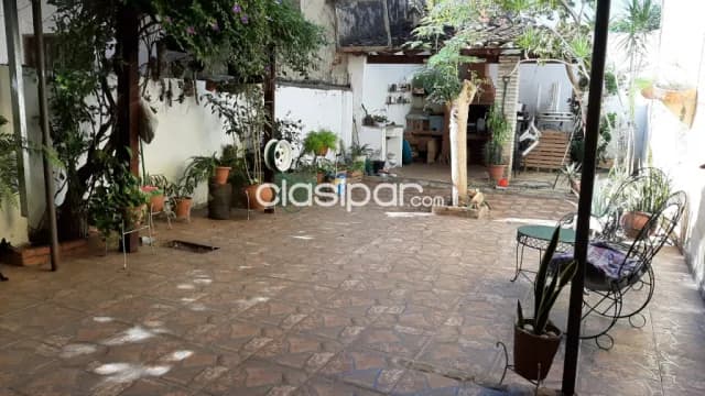 Bº pinozá / vista alegre: Residencia a reciclar en venta – 750.000.000 gs — foto 5