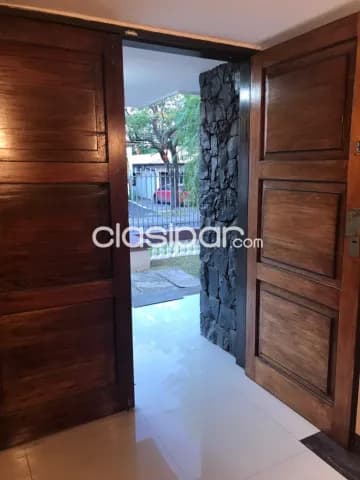 Manorá: Oportuidad confortable residencia, 3 dormitorios, jardín, piscina – 6.000.000 gs, foto 2
