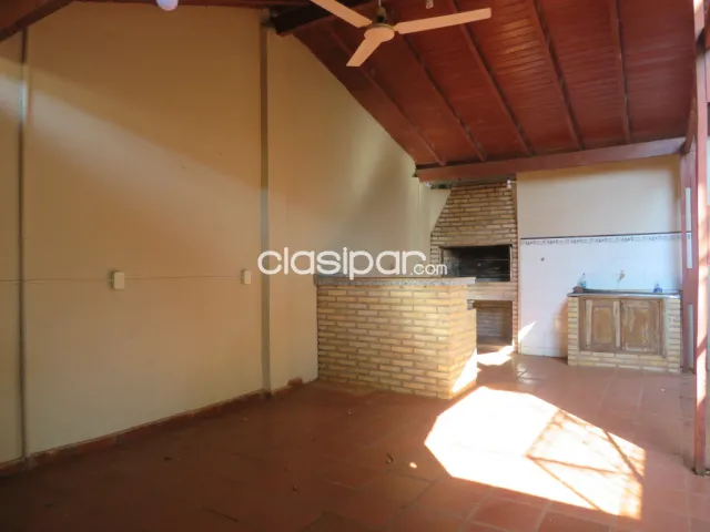 Hermosa casa con salones comerciales en minga guazu, foto 4