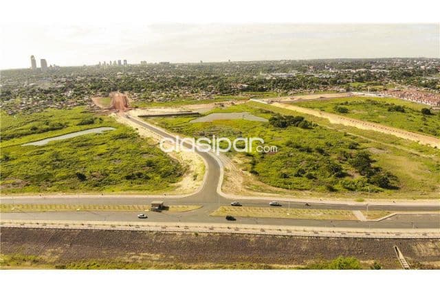 Terreno de 10.000 m2 costanera norte 1,900,000 usd