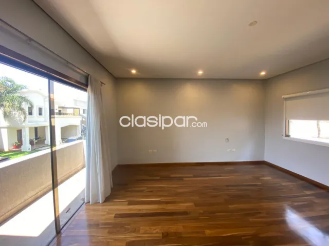 Mburucuyá en condominio privado: Sofisticada residencia, 4 suites, jardín, piscina — foto 5