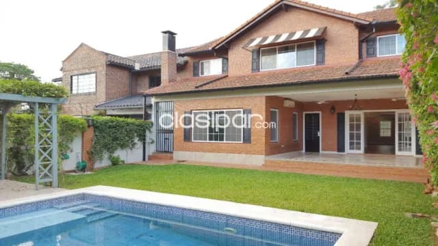 Mburucuya / 1er pdte: Ideal p/ diplomaticos y extrageros, 4 suites, jardín, piscina, vip, foto 2