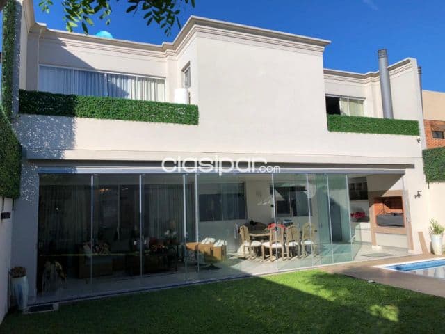 Bajó de precioooo !! Ofertazo: Lujosa residencia en venta – 550.000 usd / 480.000 usd!