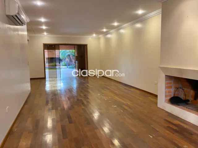 Mburucuyá (Carmelitas, casa rica II): Elegante residencia, 4 suites, ubicación ideal — foto 3