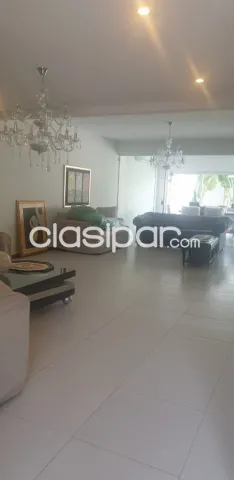 Bº sma. Trinidad: Elegante residencia minimalista, 4 dormitorios, jardín, piscina — foto 4