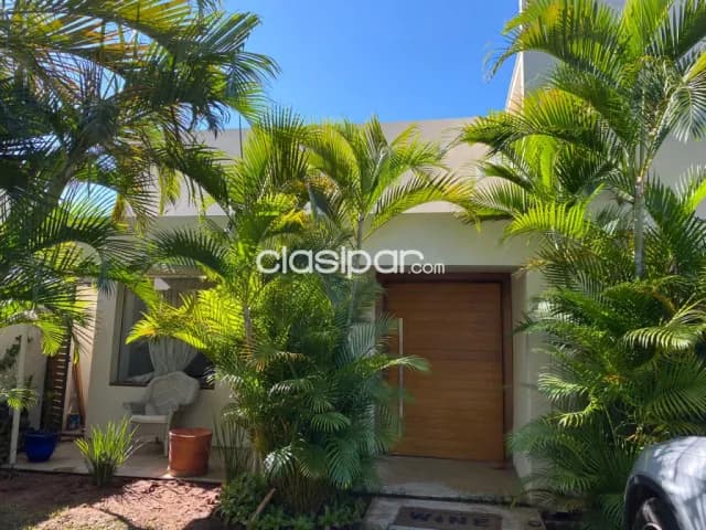 Bº seminario / mburicaó: Elegante residencia minimalista, 3 dormitorios, jardín, piscina, foto 2