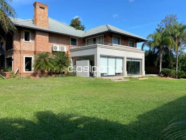 Bº montesol (prox. Aeropuerto): 1.080m2, en barrio cerrado, elegante residencia — foto 2