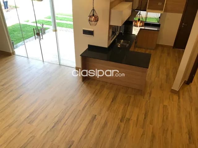 Hermoso Duplex a estrenar en Laurelty Luque — foto 5