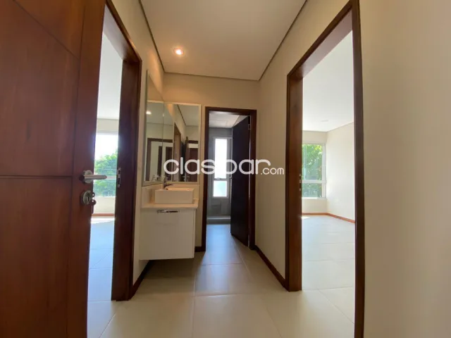 Mburucuyá a estrenar: Imponente residencia, 4 dormitorios, jardín, piscina, 500.000 usd — foto 4