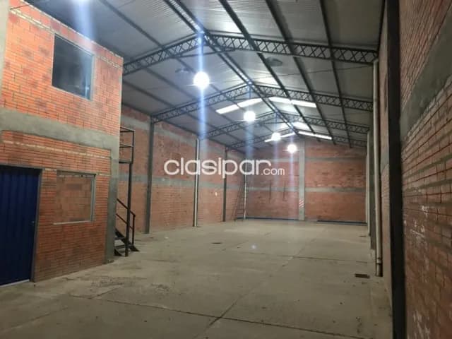 Fdo de la mora z/sur: Alquilo 300m2 deposito + oficinas + 200m2 exterior, parking, giros — foto 3