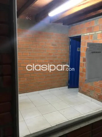 Fdo de la mora z/sur: Alquilo 300m2 deposito + oficinas + 200m2 exterior, parking, giros — foto 4