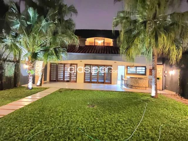 NEW - Linda Residencia en Asunción en Venta- Mariscal Estigarribia — foto 2