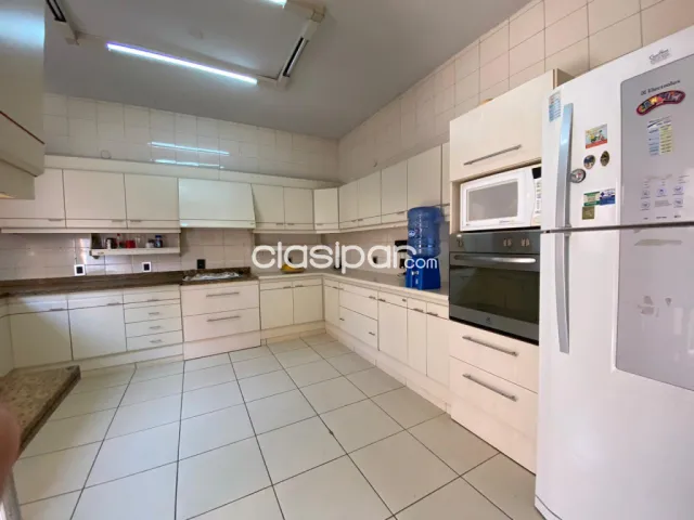 Bº Jara, sanatorio. Sta julia: 1.847m2, distinguida residencia, 4 dormitorios, gran jardín, foto 5