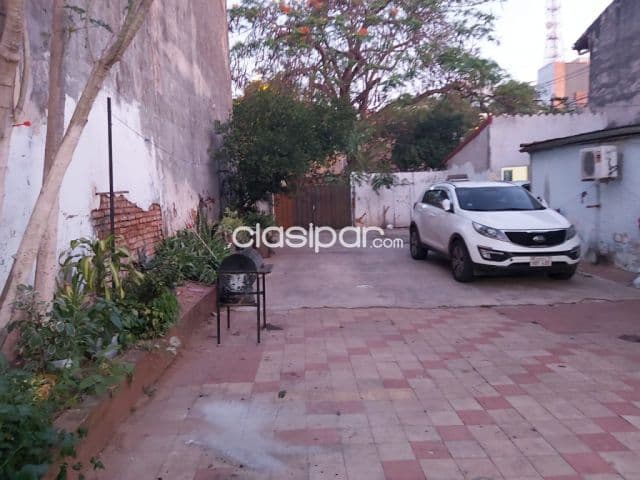 Terreno con casa en barrio ciudad nueva!!!