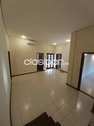 B mcal. Esigarribia: Amplia residencia en planta baja, p/ casa u oficina. Suites, parking, foto 5