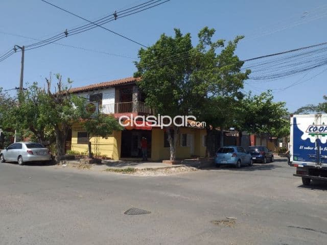¡En Venta! Propiedad en Esquina (ambas calles asfaltadas) en B. Santa María, As. (ID856) — foto 1