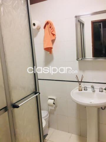 Amplio triplex en asuncion zona bruno guggiari