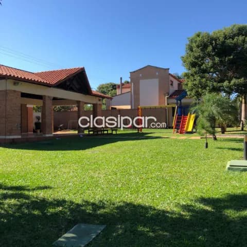 Hermosa casa en Luque - barrio cerrado — foto 4