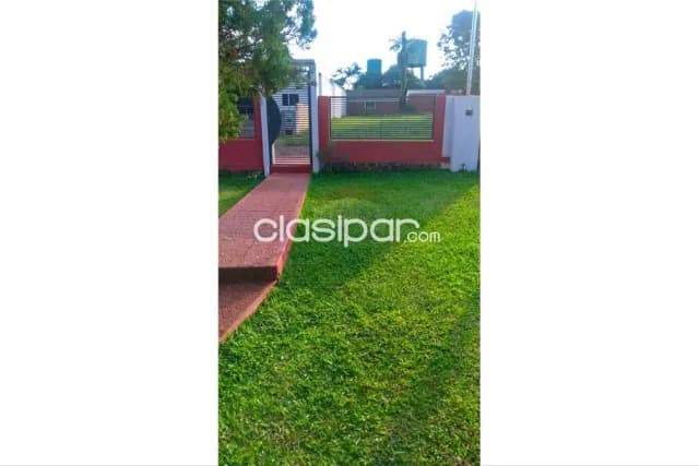 casa con salón comercial en Obligado. Cuenta con 3 habitaciones y 3 baños, foto 4