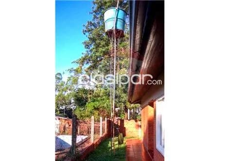 casa con salón comercial en Obligado. Cuenta con 3 habitaciones y 3 baños, foto 5